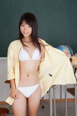 美女搞黄